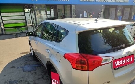 Toyota RAV4, 2014 год, 2 329 000 рублей, 3 фотография