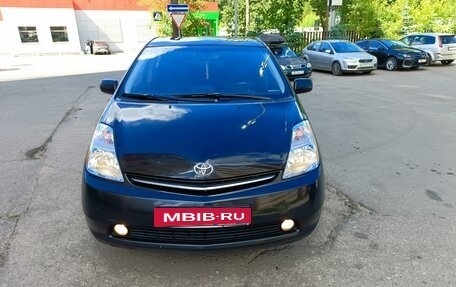 Toyota Prius, 2009 год, 950 000 рублей, 6 фотография