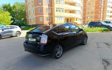 Toyota Prius, 2009 год, 950 000 рублей, 10 фотография