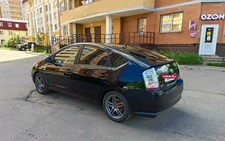 Toyota Prius, 2009 год, 950 000 рублей, 9 фотография