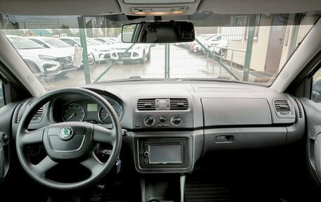 Skoda Fabia II, 2011 год, 684 000 рублей, 14 фотография