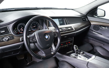 BMW 5 серия, 2012 год, 2 597 000 рублей, 15 фотография