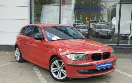 BMW 1 серия, 2009 год, 899 000 рублей, 3 фотография