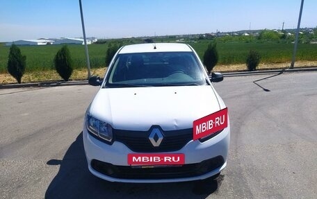 Renault Logan II, 2017 год, 730 000 рублей, 6 фотография