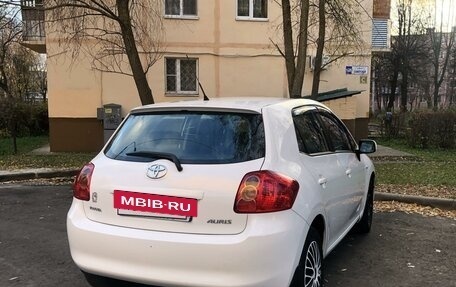 Toyota Auris II, 2007 год, 750 000 рублей, 3 фотография