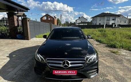 Mercedes-Benz E-Класс, 2018 год, 4 500 000 рублей, 10 фотография