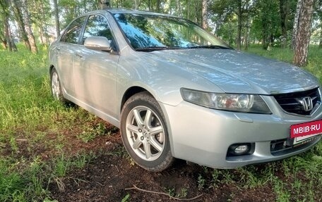 Honda Accord VII рестайлинг, 2003 год, 700 000 рублей, 3 фотография