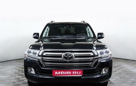 Toyota Land Cruiser 200, 2018 год, 7 788 000 рублей, 2 фотография