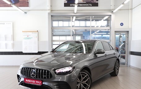 Mercedes-Benz E-Класс, 2020 год, 5 400 000 рублей, 1 фотография