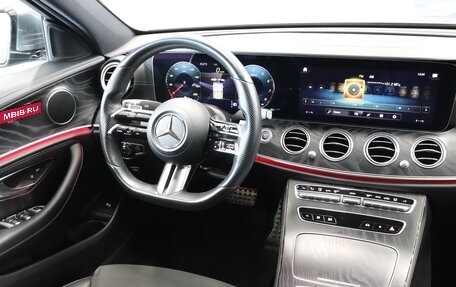 Mercedes-Benz E-Класс, 2020 год, 5 400 000 рублей, 7 фотография