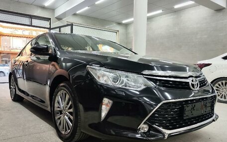 Toyota Camry, 2013 год, 1 730 000 рублей, 2 фотография