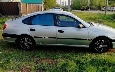 Toyota Avensis III рестайлинг, 1998 год, 320 000 рублей, 14 фотография