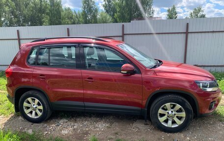 Volkswagen Tiguan I, 2011 год, 1 320 000 рублей, 2 фотография