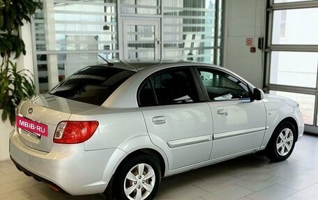 KIA Rio II, 2010 год, 784 000 рублей, 2 фотография