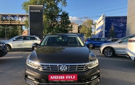 Volkswagen Passat B8 рестайлинг, 2018 год, 2 599 000 рублей, 2 фотография