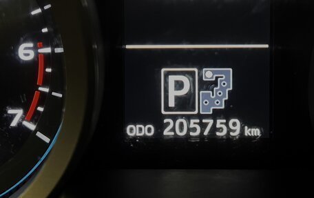 Toyota Land Cruiser 200, 2014 год, 4 880 000 рублей, 18 фотография