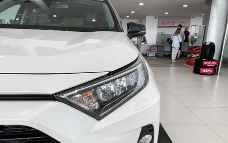 Toyota RAV4, 2021 год, 3 850 000 рублей, 17 фотография