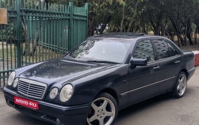 Mercedes-Benz E-Класс, 1998 год, 530 000 рублей, 1 фотография