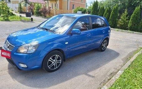 KIA Rio II, 2011 год, 750 000 рублей, 1 фотография