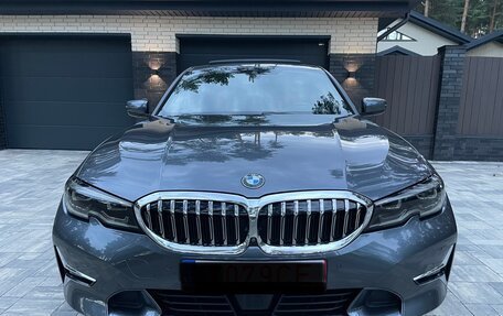 BMW 3 серия, 2019 год, 3 450 000 рублей, 8 фотография