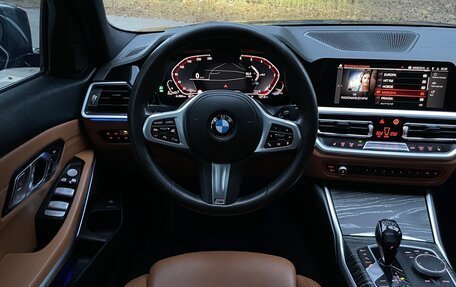 BMW 3 серия, 2019 год, 3 450 000 рублей, 15 фотография