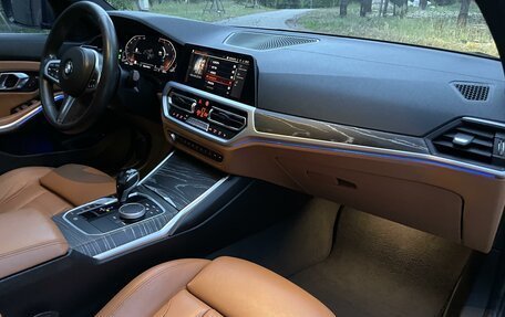 BMW 3 серия, 2019 год, 3 450 000 рублей, 32 фотография