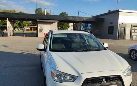 Mitsubishi ASX I рестайлинг, 2013 год, 1 330 000 рублей, 17 фотография