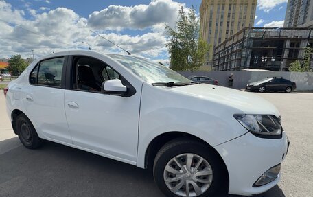 Renault Logan II, 2017 год, 630 000 рублей, 3 фотография