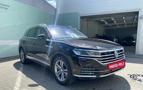 Volkswagen Touareg III, 2019 год, 5 831 000 рублей, 3 фотография