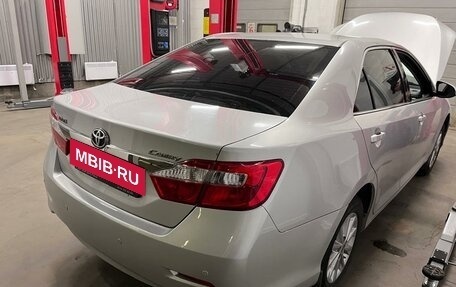 Toyota Camry, 2014 год, 1 900 000 рублей, 3 фотография