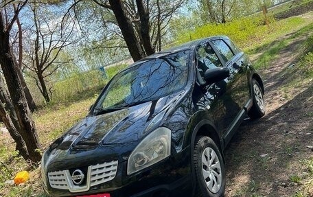 Nissan Qashqai, 2009 год, 750 000 рублей, 3 фотография