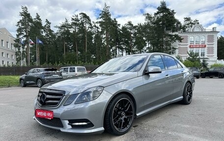 Mercedes-Benz E-Класс, 2012 год, 1 430 000 рублей, 1 фотография