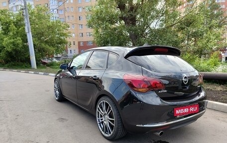 Opel Astra J, 2013 год, 1 350 000 рублей, 7 фотография