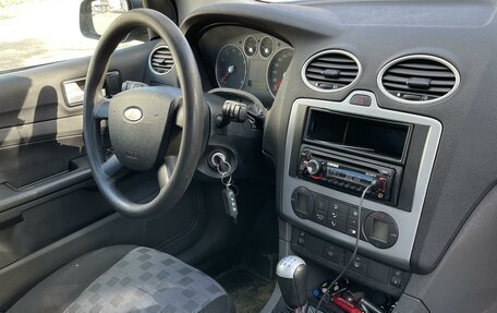 Ford Focus II рестайлинг, 2005 год, 445 000 рублей, 9 фотография