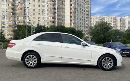 Mercedes-Benz E-Класс, 2012 год, 1 650 000 рублей, 8 фотография