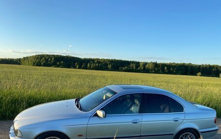 BMW 5 серия, 2000 год, 650 000 рублей, 3 фотография