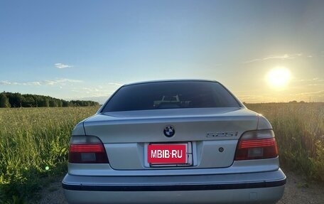 BMW 5 серия, 2000 год, 650 000 рублей, 4 фотография