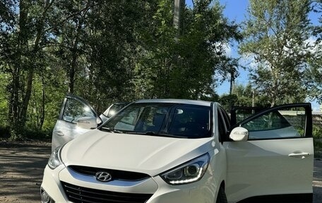 Hyundai ix35 I рестайлинг, 2014 год, 1 600 000 рублей, 2 фотография