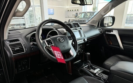 Toyota Land Cruiser Prado 150 рестайлинг 2, 2014 год, 3 458 000 рублей, 11 фотография