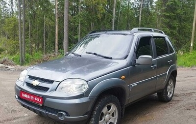 Chevrolet Niva I рестайлинг, 2011 год, 590 000 рублей, 1 фотография