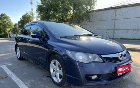 Honda Civic VIII, 2009 год, 750 000 рублей, 2 фотография