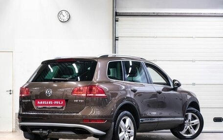 Volkswagen Touareg III, 2012 год, 2 356 000 рублей, 4 фотография