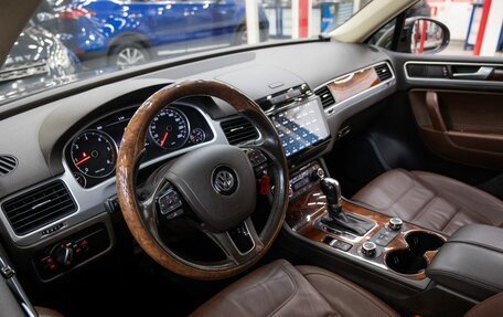Volkswagen Touareg III, 2012 год, 2 356 000 рублей, 12 фотография