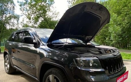 Jeep Grand Cherokee, 2011 год, 2 200 000 рублей, 23 фотография