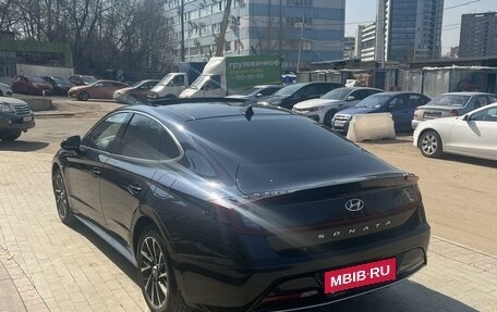 Hyundai Sonata VIII, 2021 год, 3 200 000 рублей, 4 фотография