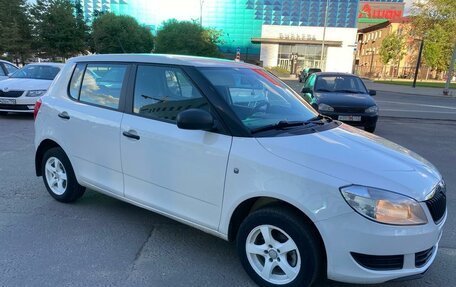 Skoda Fabia II, 2012 год, 580 000 рублей, 2 фотография