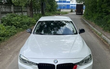 BMW 3 серия, 2016 год, 2 660 000 рублей, 2 фотография