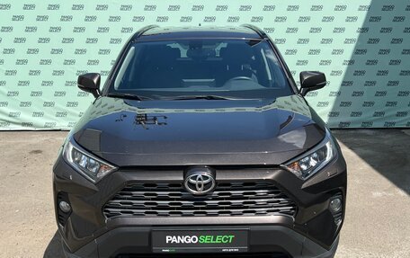 Toyota RAV4, 2021 год, 3 595 000 рублей, 2 фотография