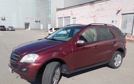 Mercedes-Benz M-Класс, 2010 год, 1 550 000 рублей, 2 фотография