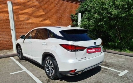 Lexus RX IV рестайлинг, 2020 год, 5 399 999 рублей, 4 фотография